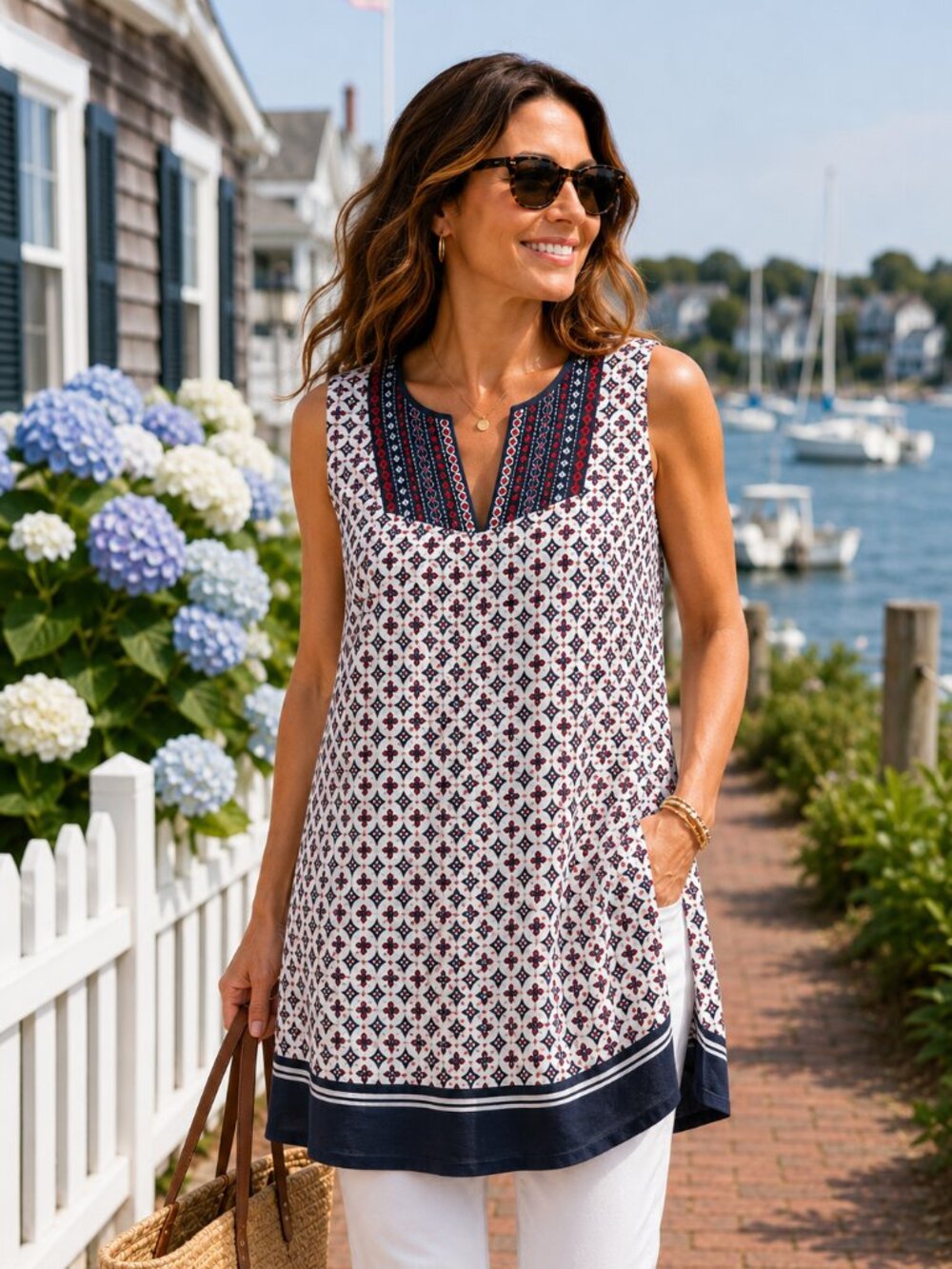 Dalia Women Boho Tank Top L Navy Red White Embroidered Tunic Summer Chic Blouse